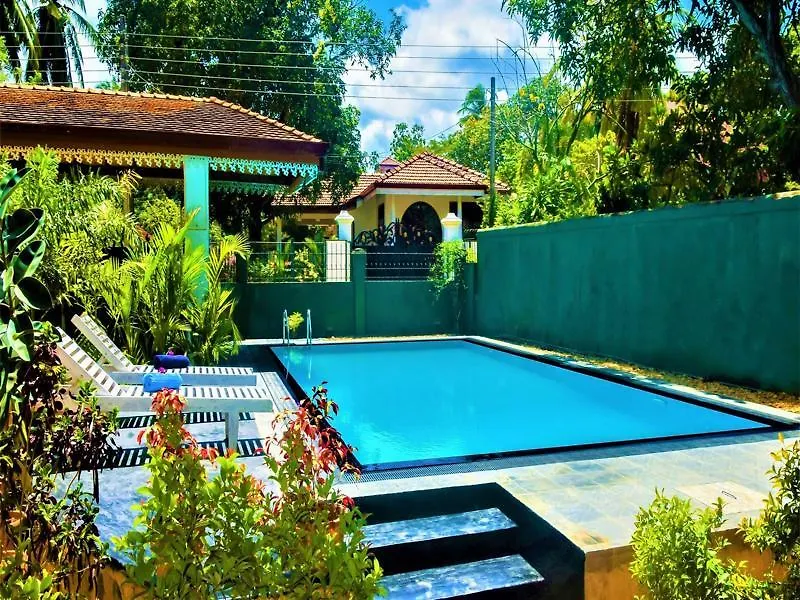 Emel Boutique Hotell Negombo