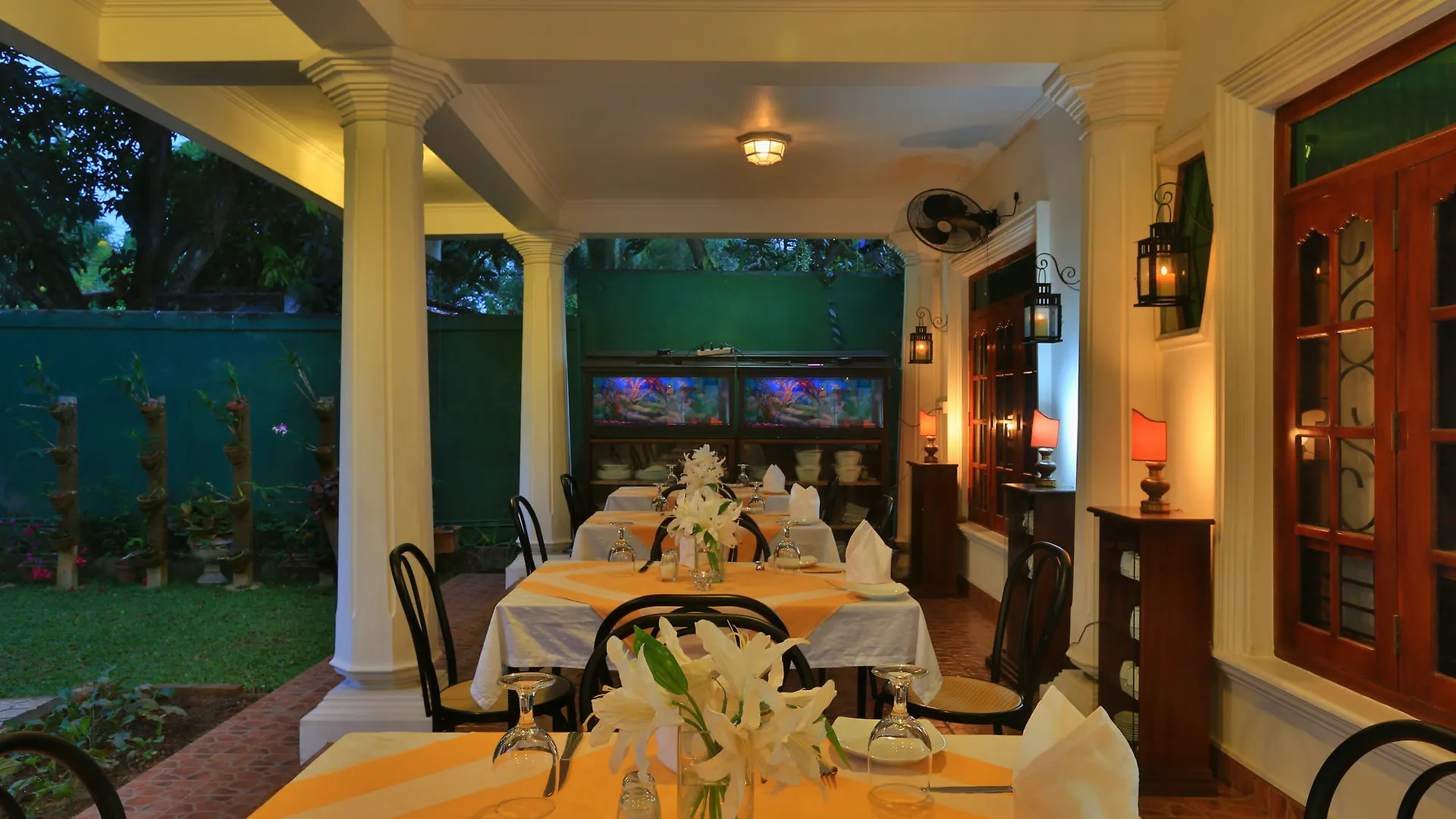 Emel Boutique Hotell Negombo 4*,  Sri Lanka